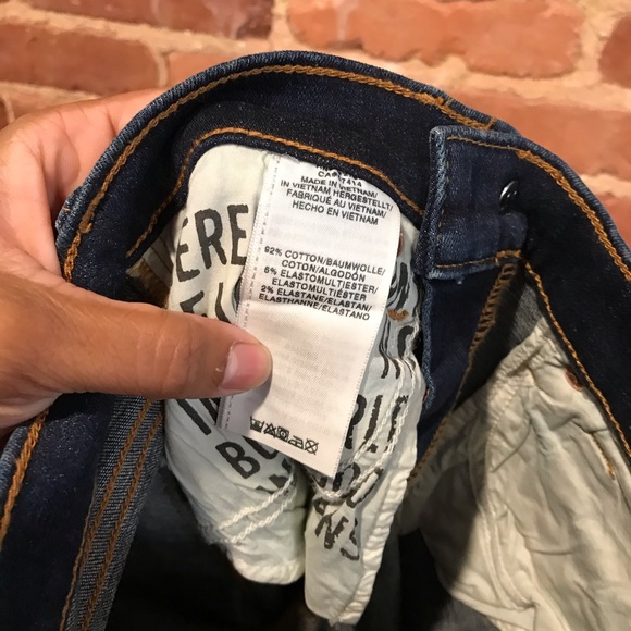 True Religion Cora High Rise Straight Crop Cropped Cuff Jeans Size 23 Dark Wash - Picture 4 of 5